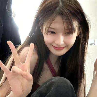 老艺术家孙女学历造假，长达一周内幕曝光，品牌方解约